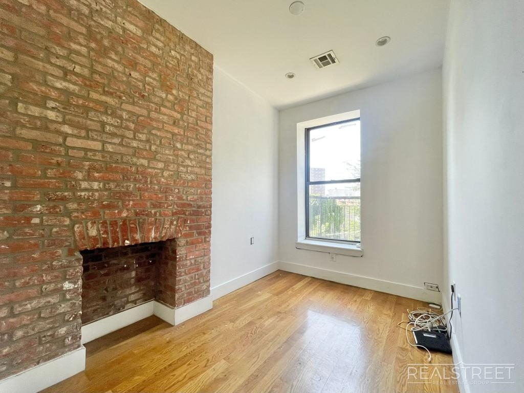94 Lewis Avenue - Photo 5