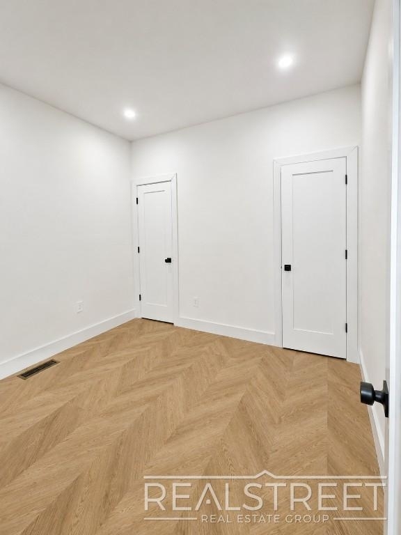 25-66 Steinway Street - Photo 3