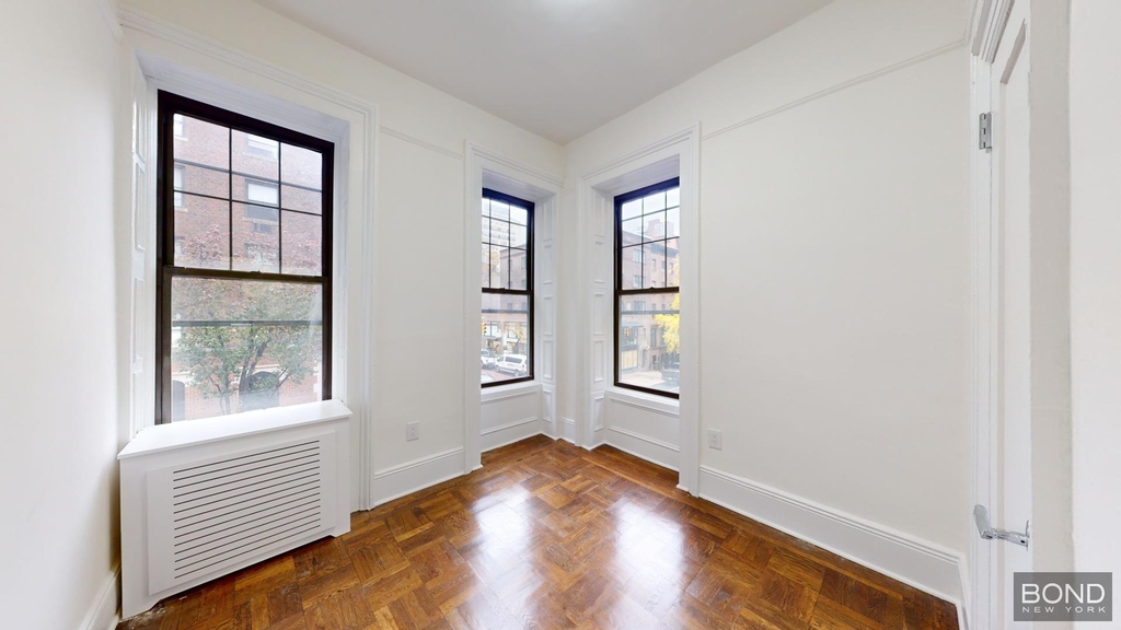 985 lexington avenue  - Photo 0