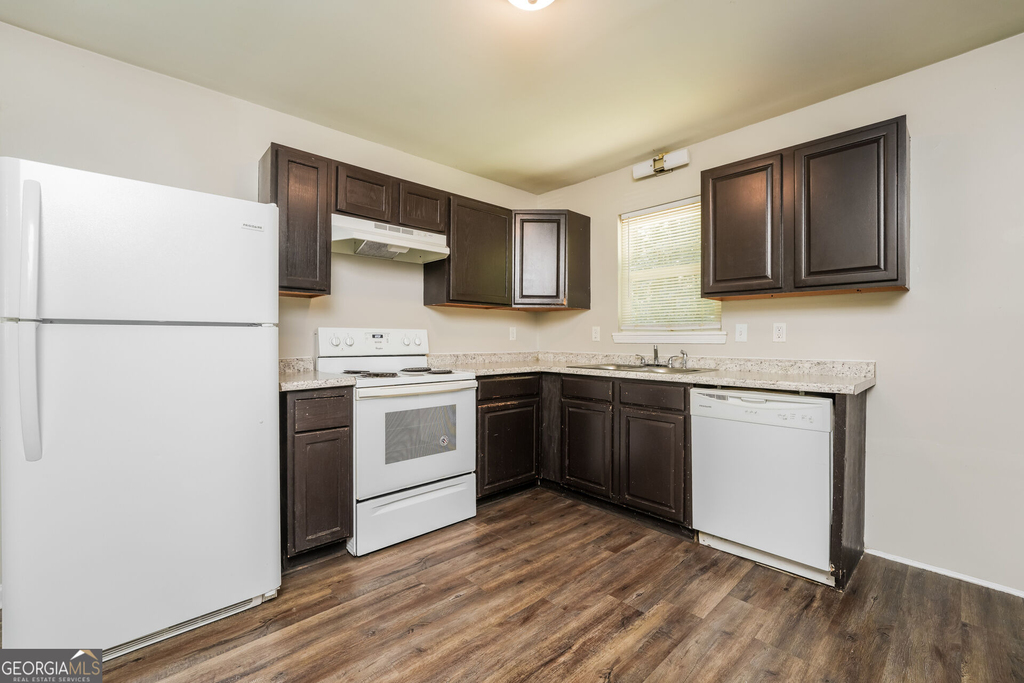 250 North Bluff Rd - Photo 4