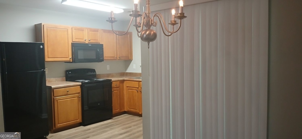 757 Crestwell Circle Sw - Photo 4