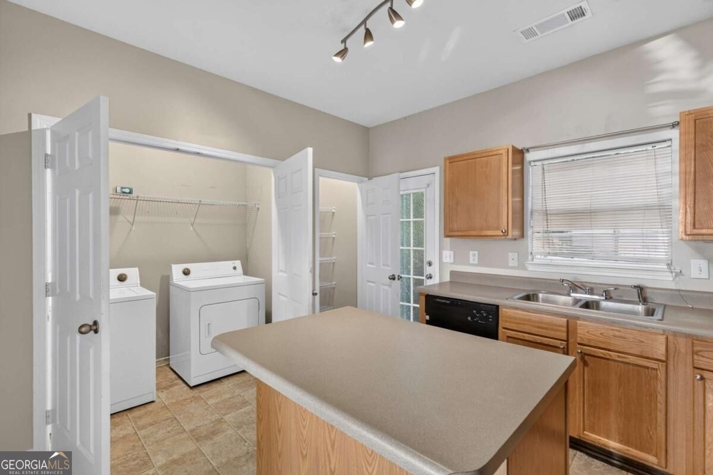2161 Del Lago Circle Nw - Photo 5