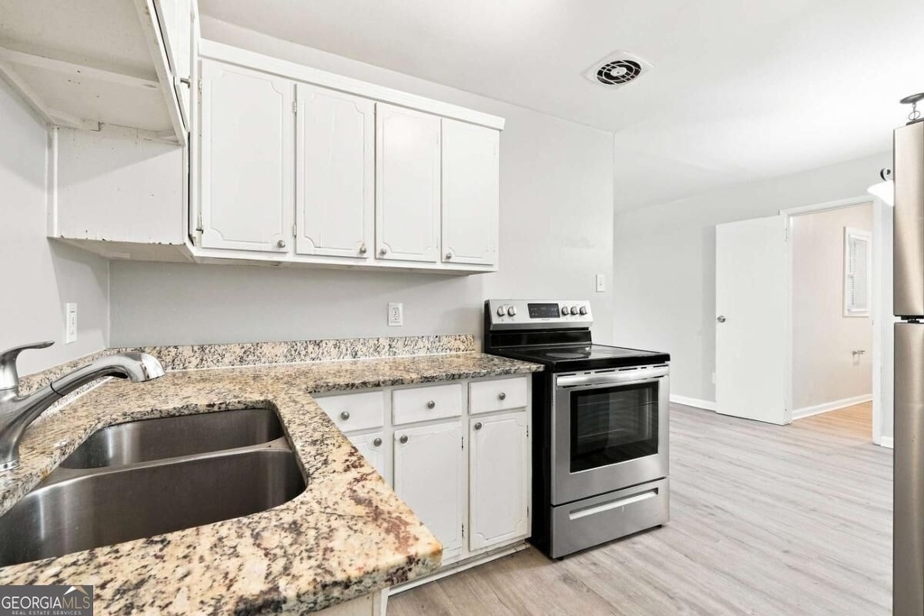 6631 Baldwin Court - Photo 3