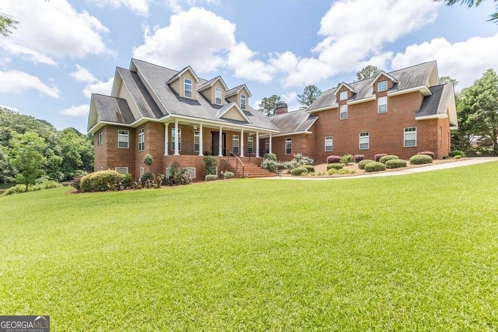 103 Turnberry Court - Photo 1