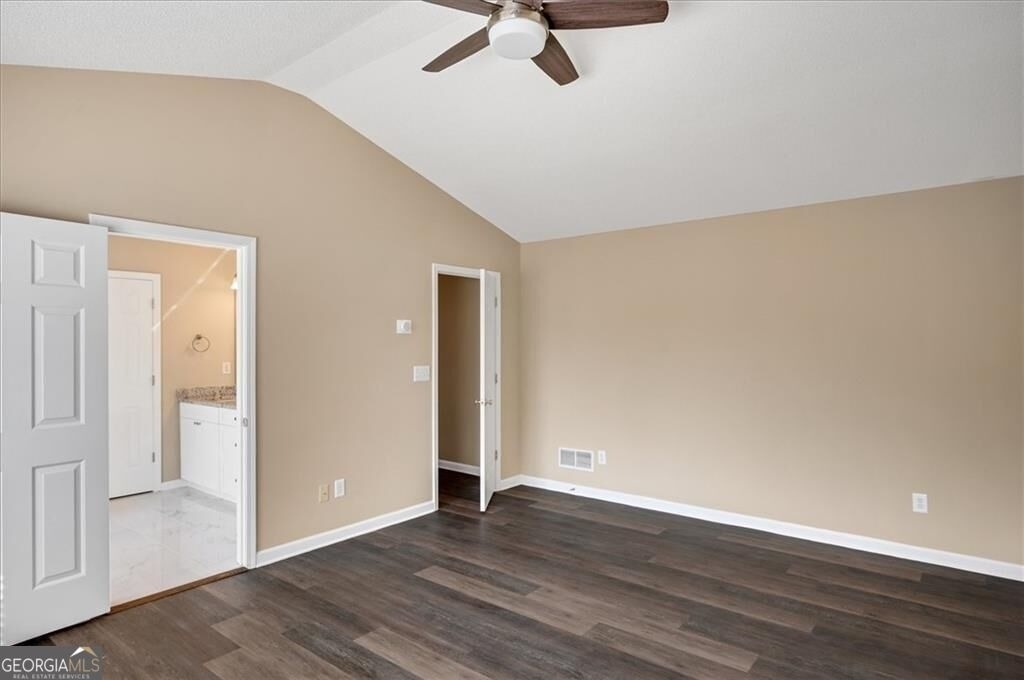 11585 Crossington Road - Photo 20