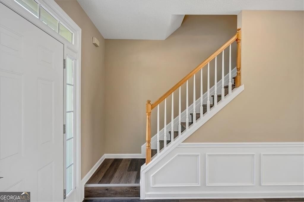 11585 Crossington Road - Photo 2