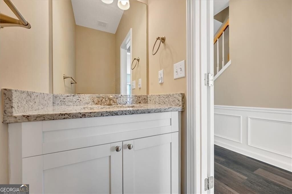 11585 Crossington Road - Photo 30