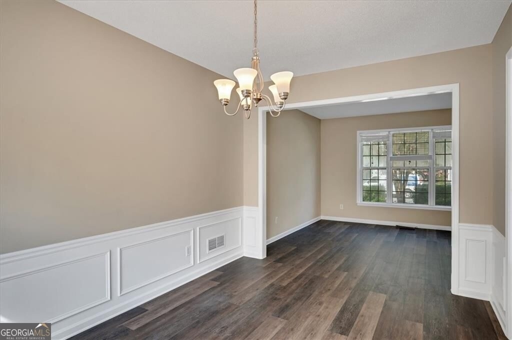 11585 Crossington Road - Photo 4