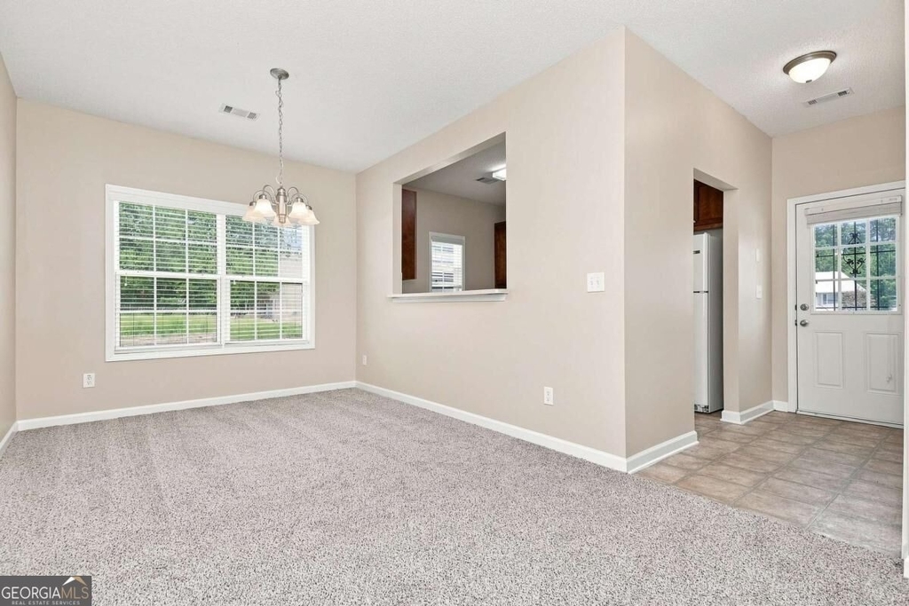 8606 Thomas Lane - Photo 6