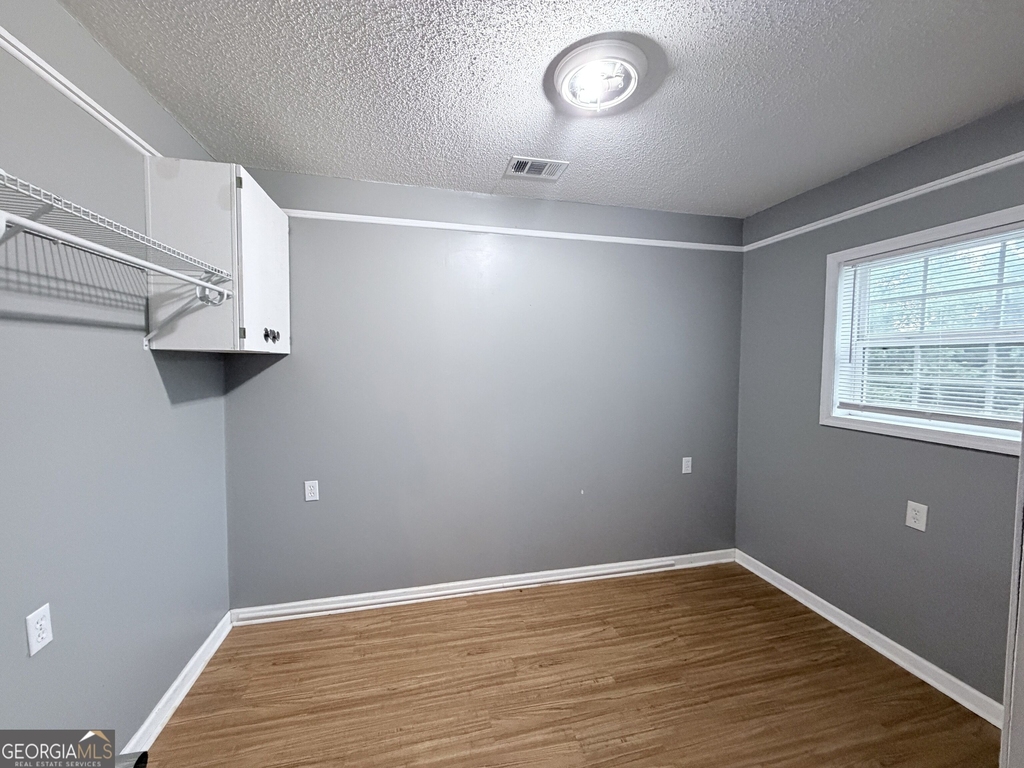 75 Williams Street - Photo 14