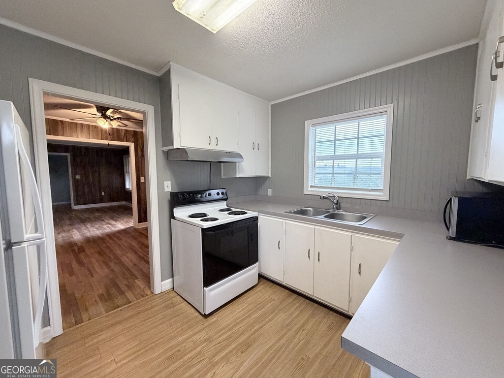 75 Williams Street - Photo 7