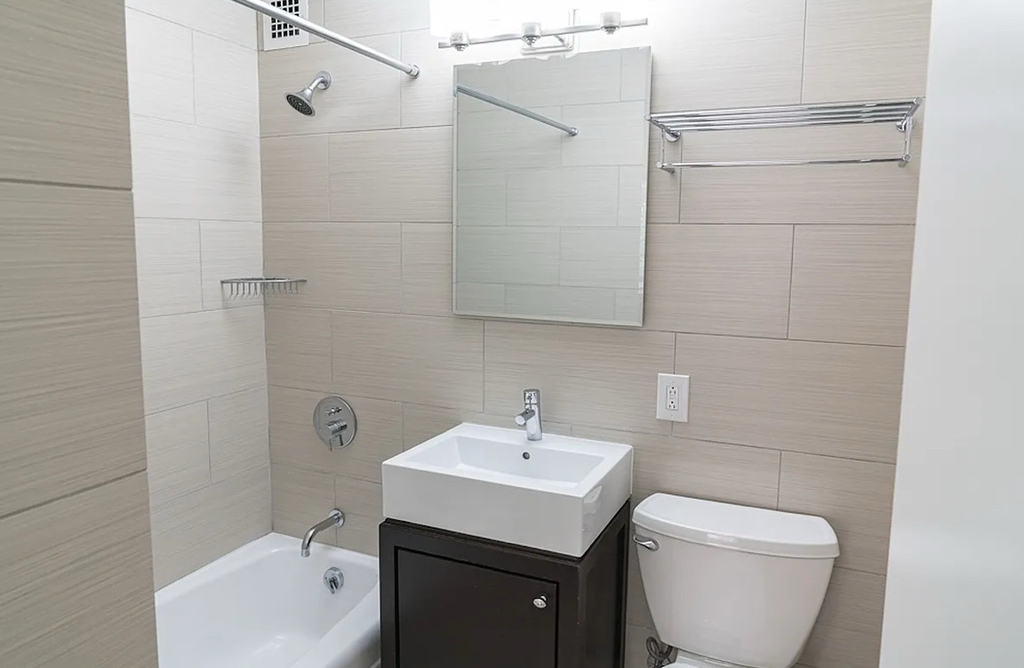 470 2nd Avenue - Photo 4