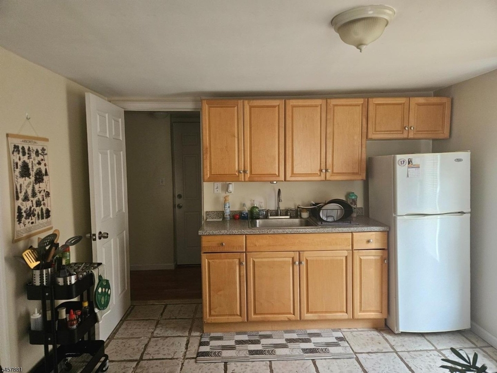 140 Mount Kemble Ave - Photo 2