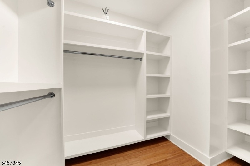 14 Locust St 1st Floor - Photo 14