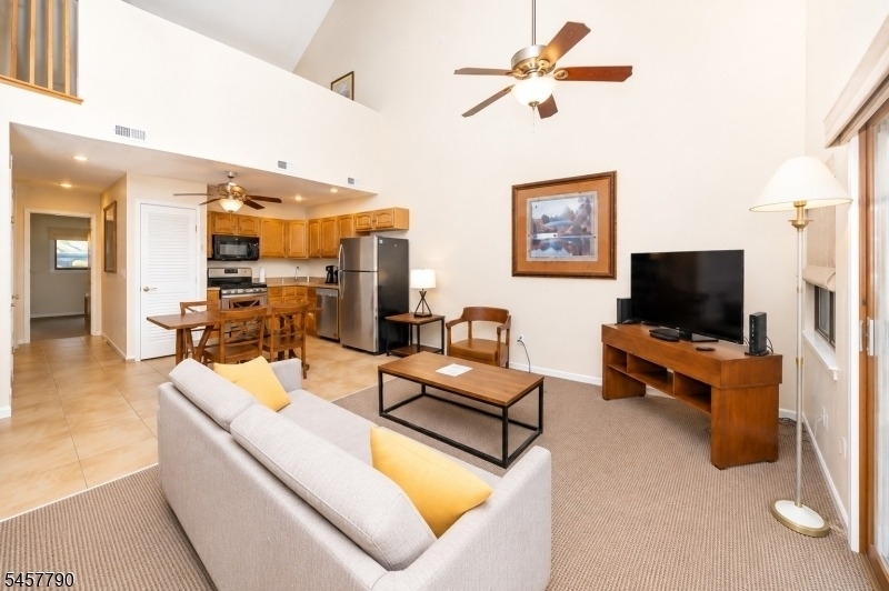 5 Red Lodge Dr 2 - Photo 2