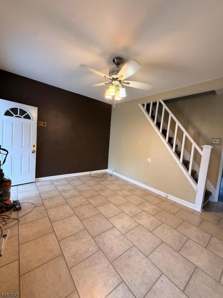 403 N Stiles St - Photo 1