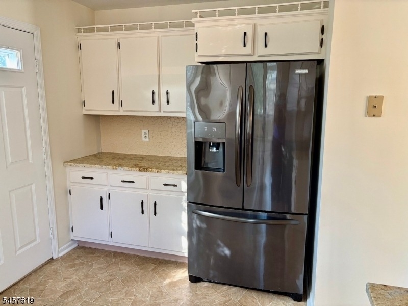 675 Raritan Rd - Photo 6