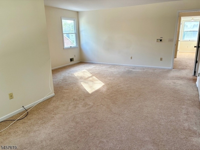 675 Raritan Rd - Photo 18