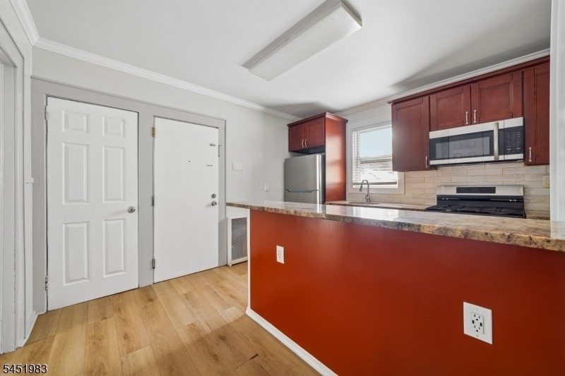 378 Boyden Ave - Photo 14