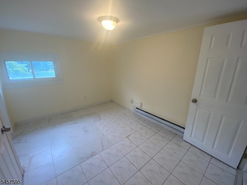 5 Otis Pl - Photo 5