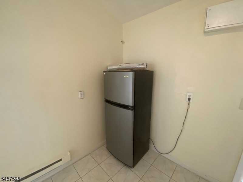 5 Otis Pl - Photo 2