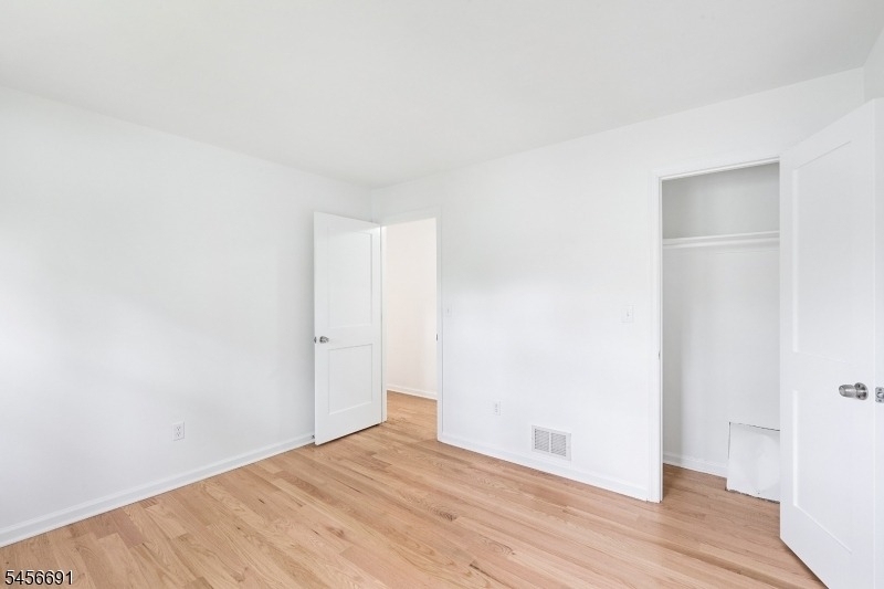 311 Temple Pl - Photo 14