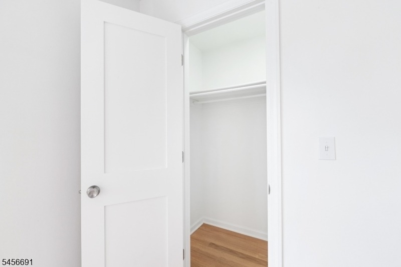 311 Temple Pl - Photo 5
