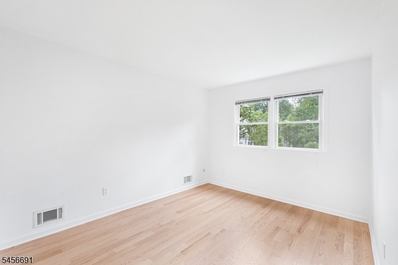 311 Temple Pl - Photo 13