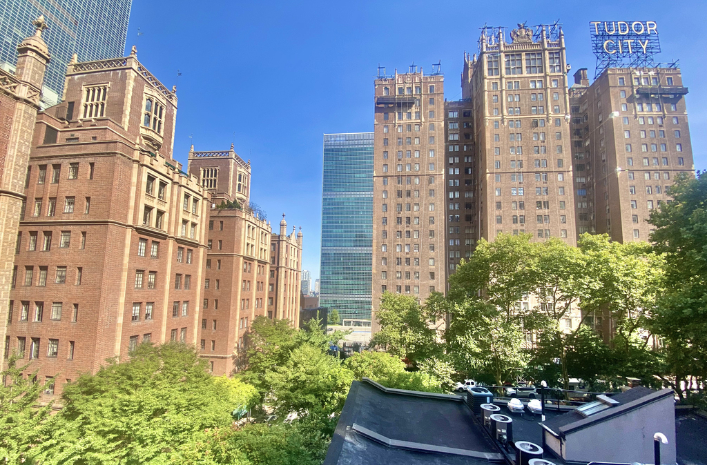 Midtown East - Labor Day Weekend Opportunity - Photo 0