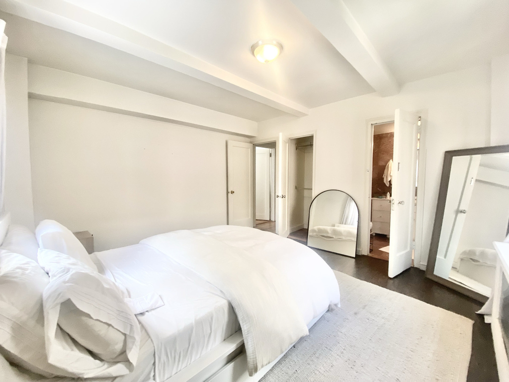 Midtown East - Labor Day Weekend Opportunity - Photo 9