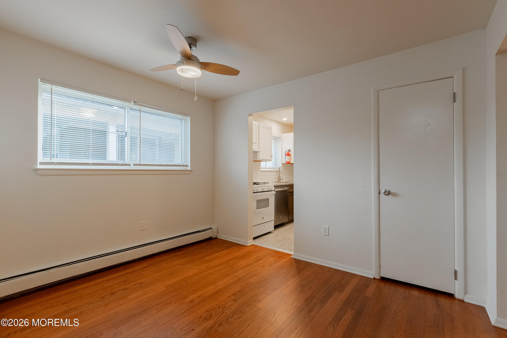 400 Sairs Avenue - Photo 10