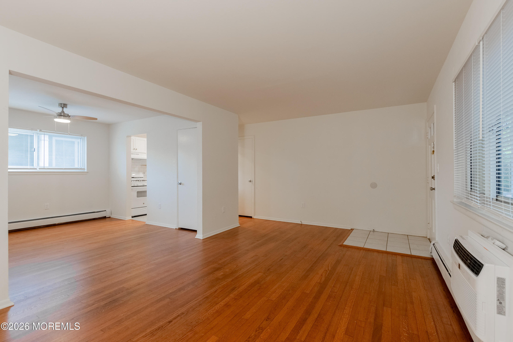 400 Sairs Avenue - Photo 8