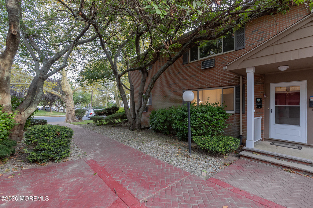 400 Sairs Avenue - Photo 15