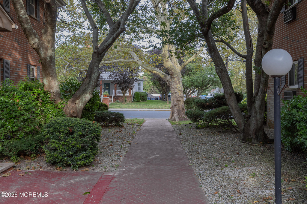 400 Sairs Avenue - Photo 18