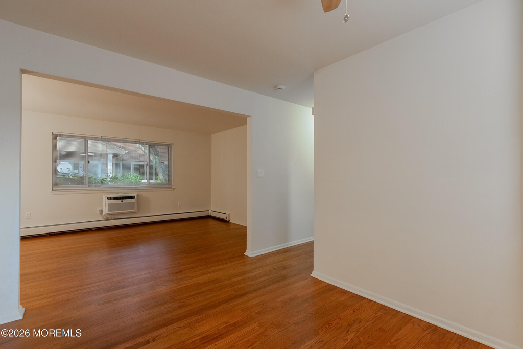 400 Sairs Avenue - Photo 5