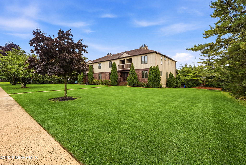 108 Neptune Avenue - Photo 45