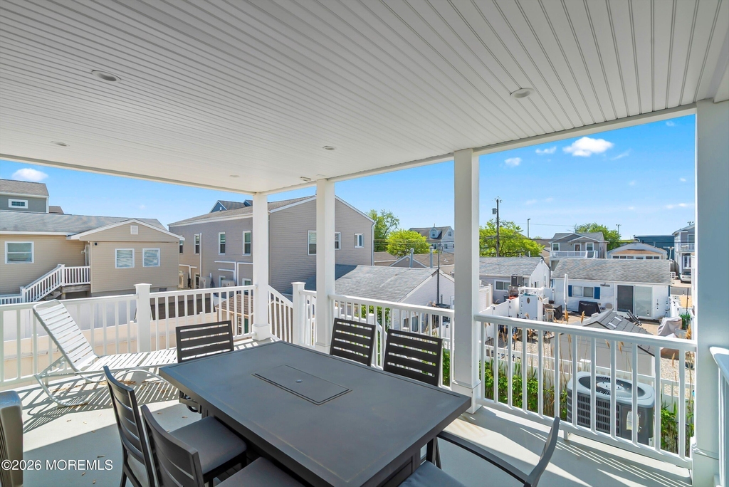 315 Hiering Avenue - Photo 18