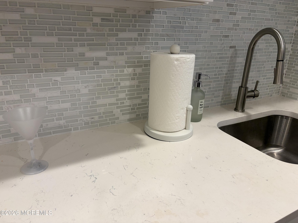 125 Amberly Drive - Photo 22