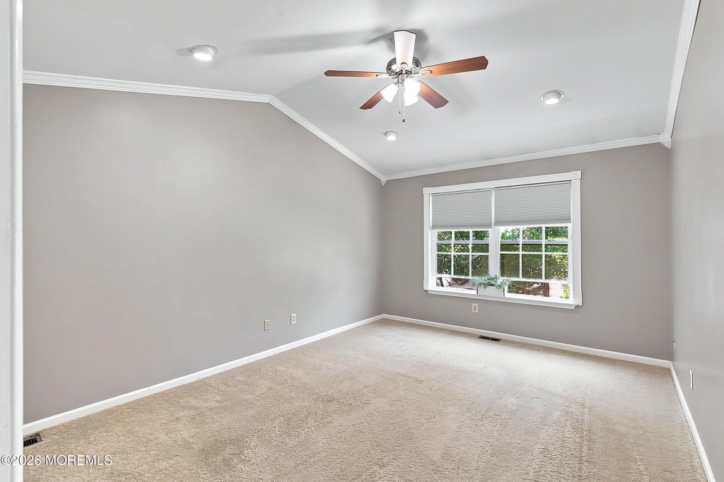 90 Banyan Boulevard - Photo 20