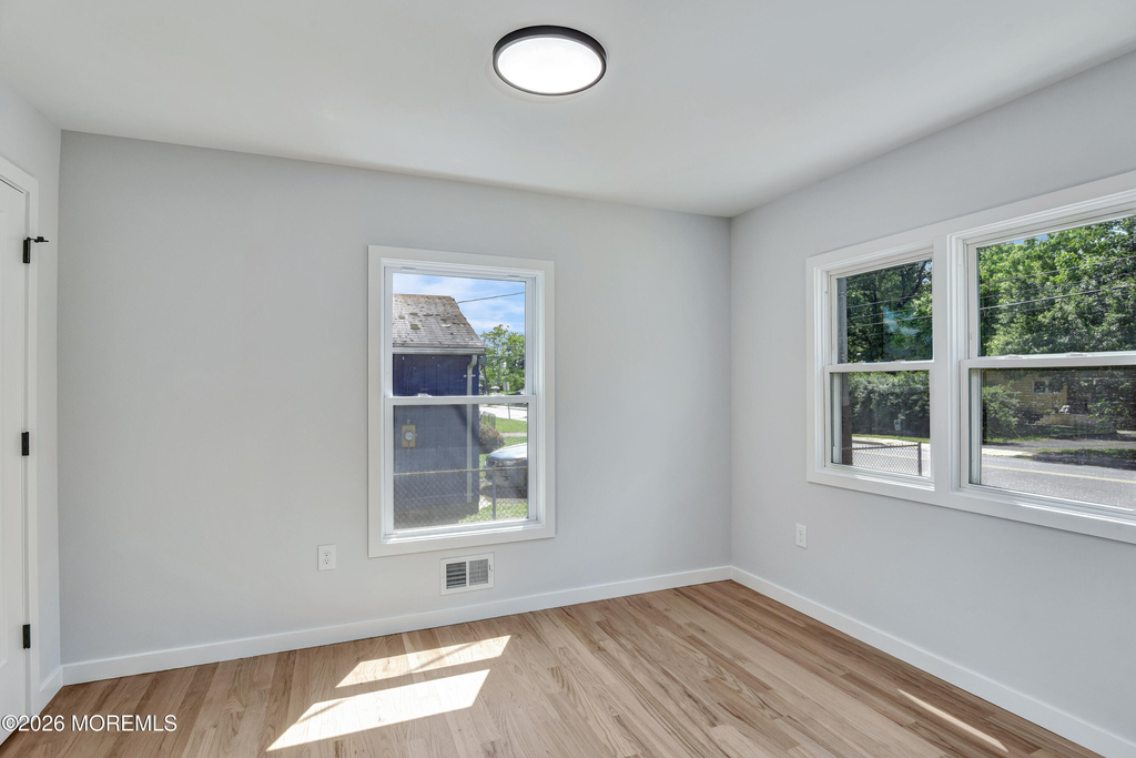 769 Cliffwood Avenue - Photo 15