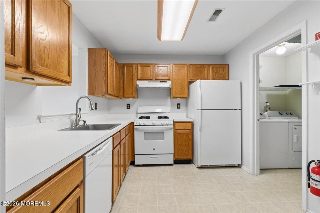 83 Pagoda Lane - Photo 9