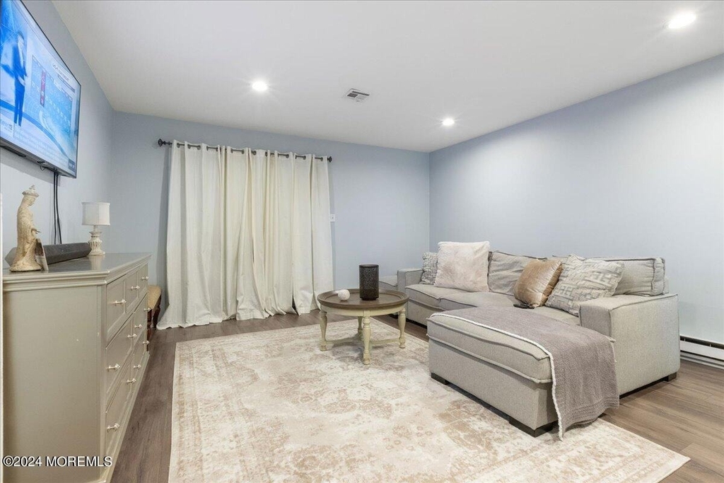 173 Amberly Drive - Photo 9