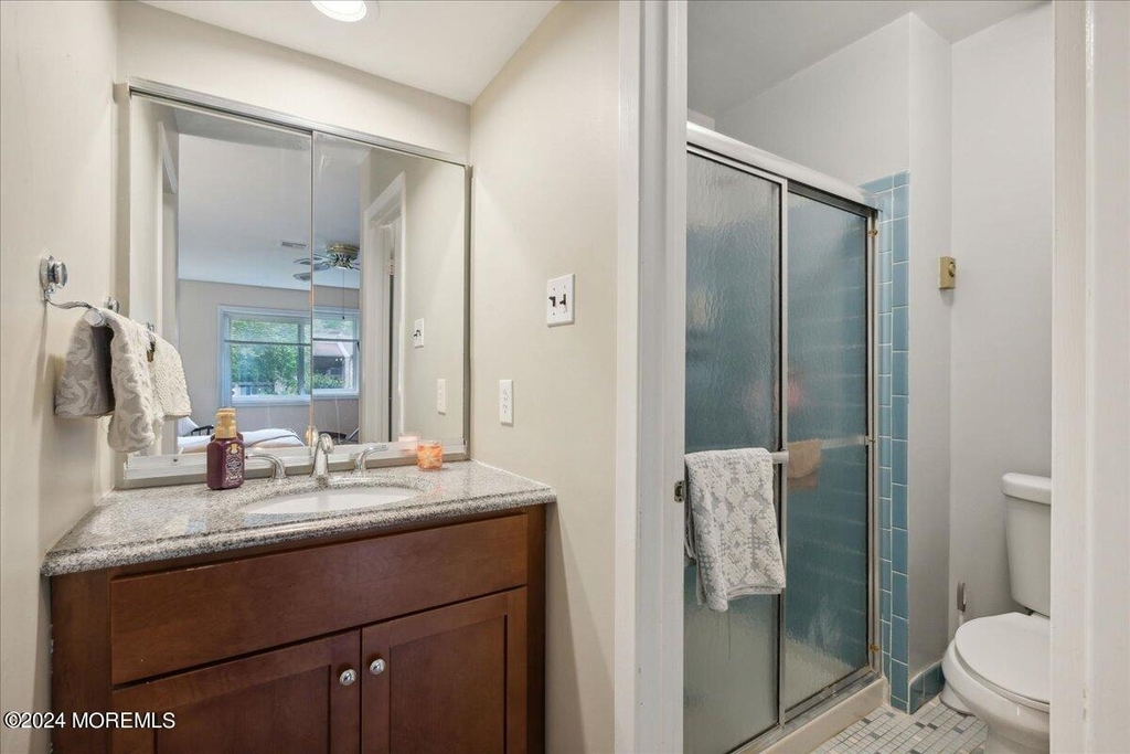 173 Amberly Drive - Photo 13