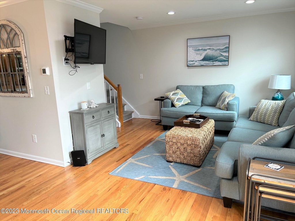 109 Cliff Avenue - Photo 4
