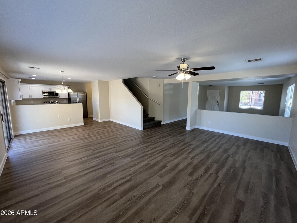 17049 W Marshall Lane - Photo 4
