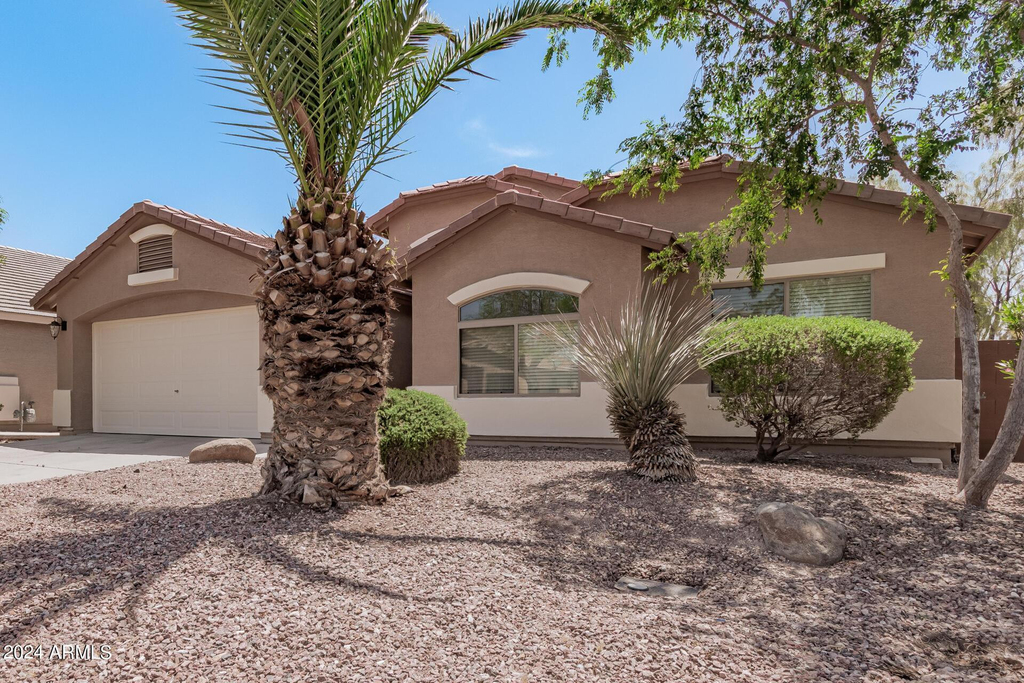 45127 W Jack Rabbit Trail - Photo 2