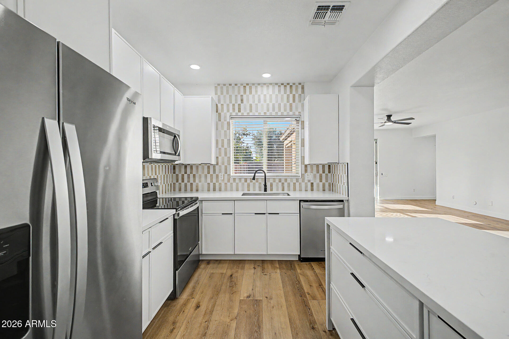 706 E Las Colinas Place - Photo 5