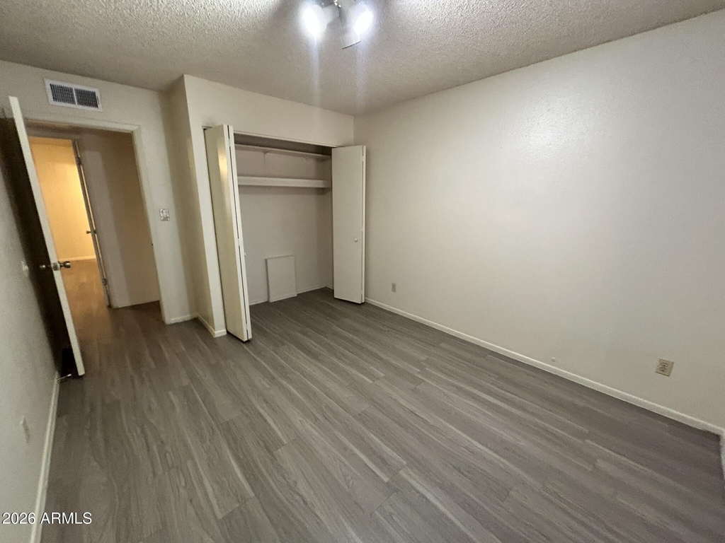5309 S River Drive - Photo 19