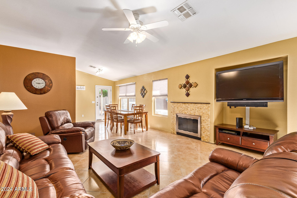 8880 E Red Mountain Lane - Photo 13