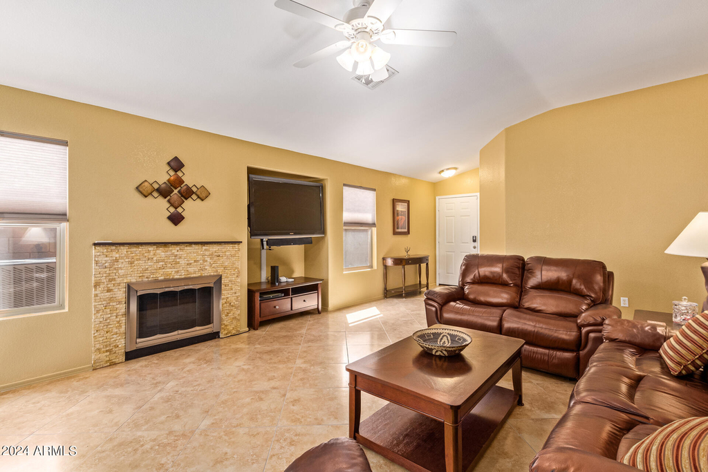8880 E Red Mountain Lane - Photo 14